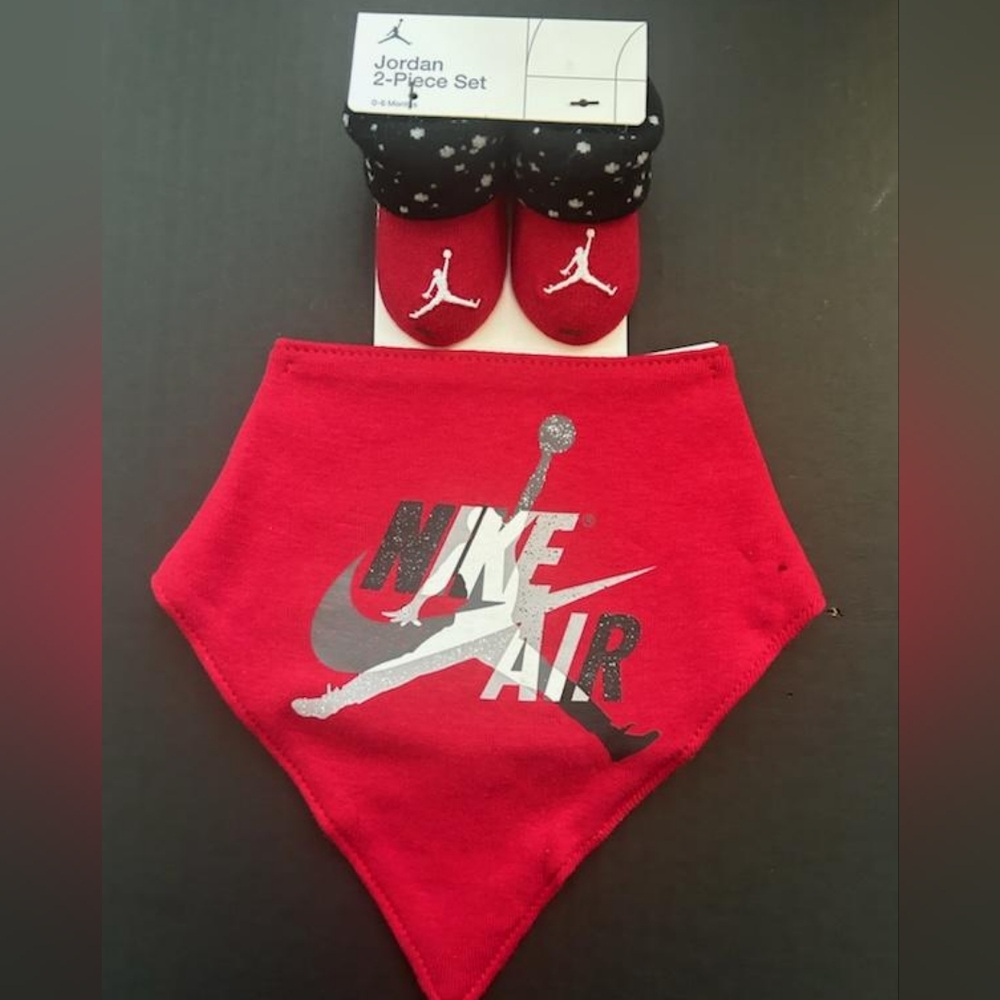 Jordan 2pc Set